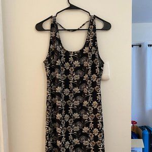 🦋Black and White Floral Sundress